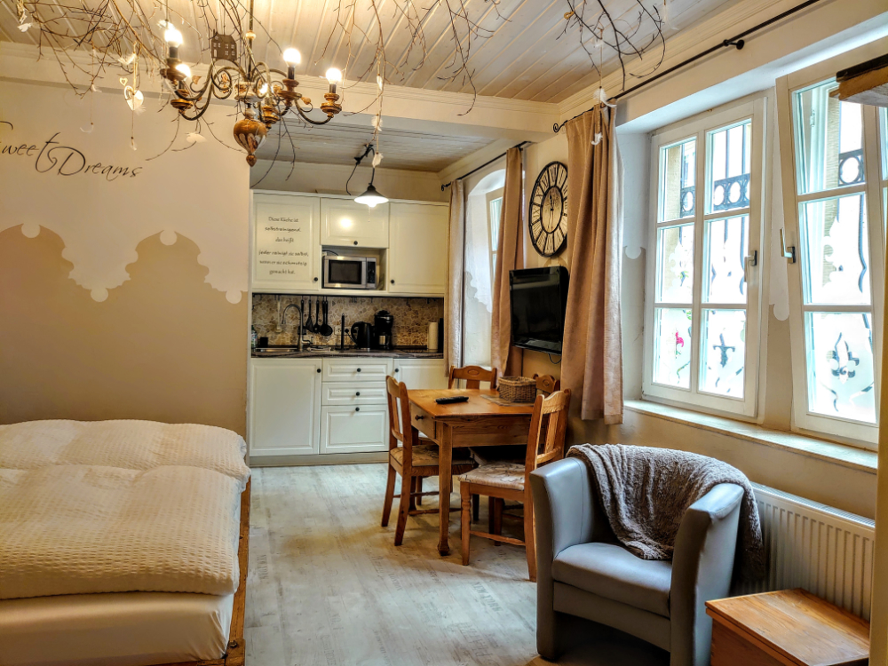 Apartment 1 – Bild